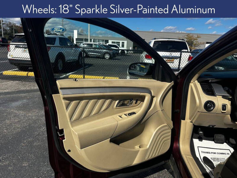 2019 Ford Taurus SEL