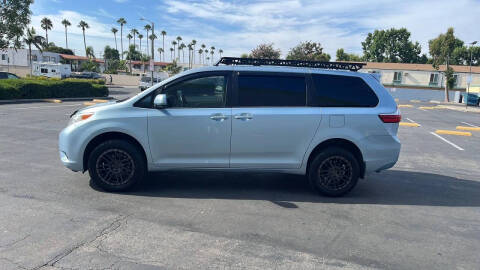2016 Toyota Sienna