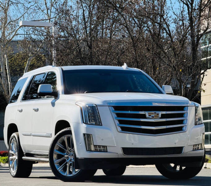 2018 Cadillac Escalade Luxury