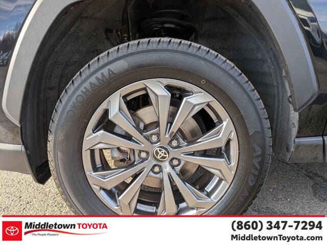 2022 Toyota RAV4 Hybrid XLE Premium