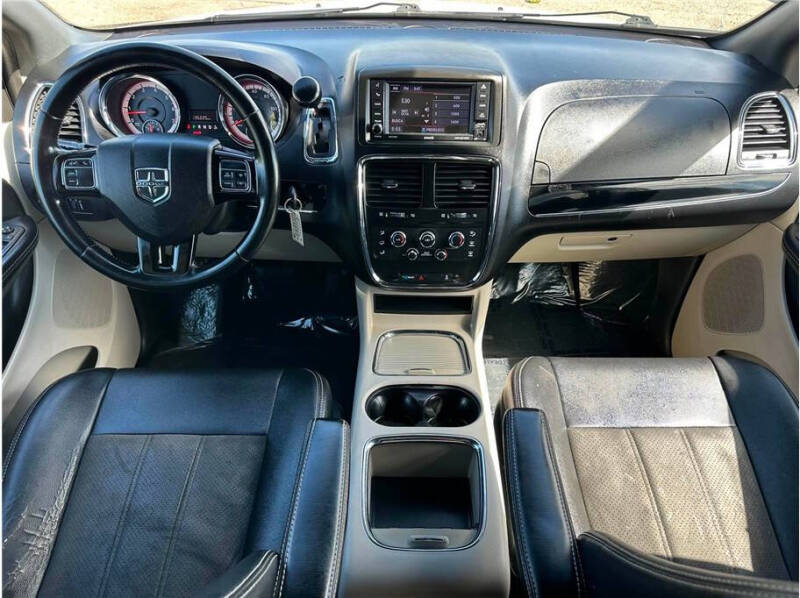 2020 Dodge Grand Caravan SXT