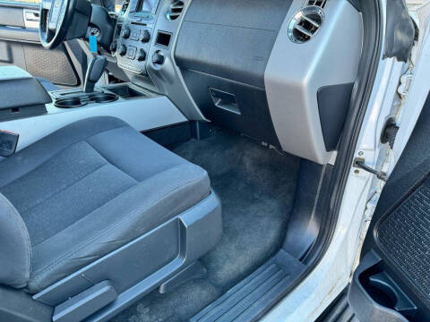 2017 Ford Expedition EL XLT