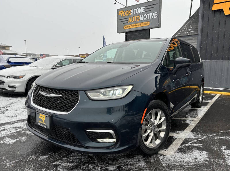 2023 Chrysler Pacifica Touring L