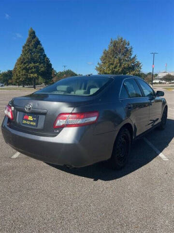 2011 Toyota Camry LE
