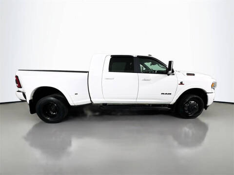 2022 RAM 3500 Laramie