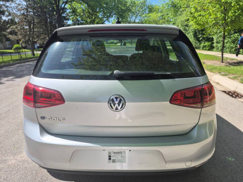2016 Volkswagen e-Golf SE