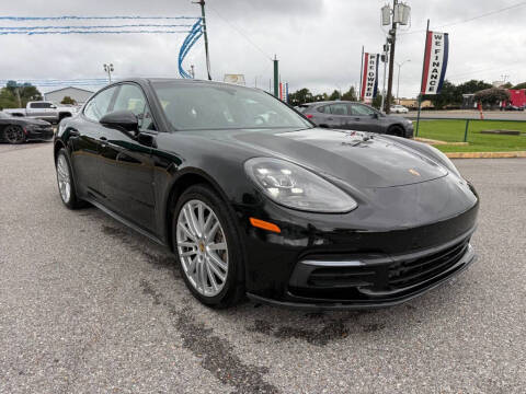 2017 Porsche Panamera