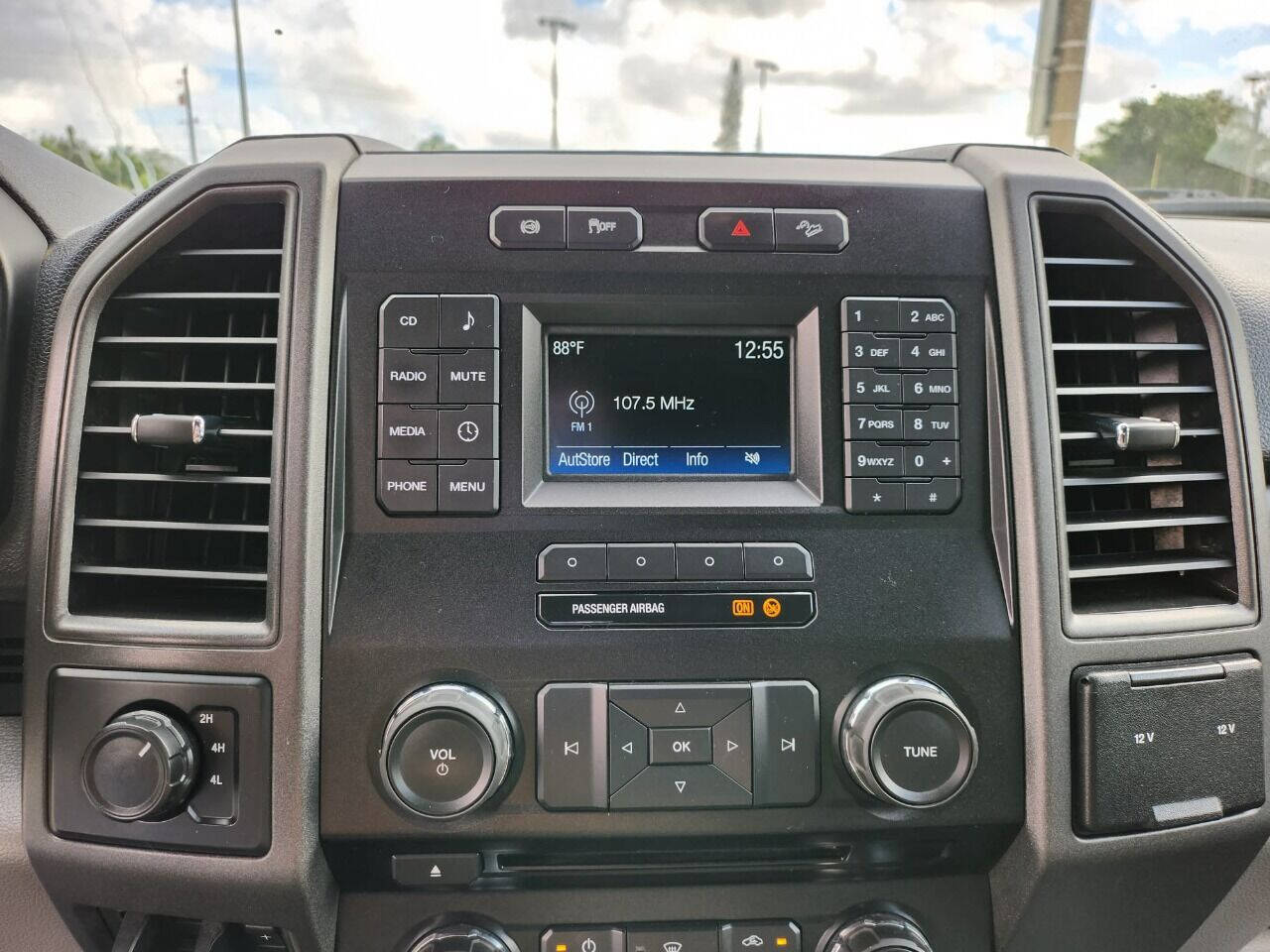 2018 FORD F-350 Pickup - $34,995