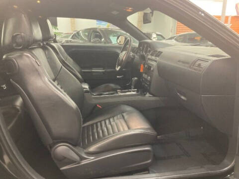 2012 Dodge Challenger SXT