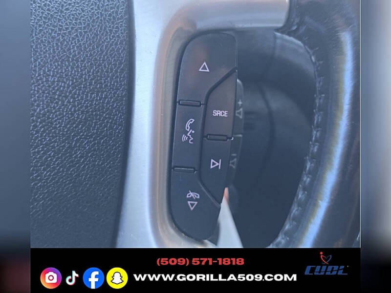 2016 GMC Acadia Denali