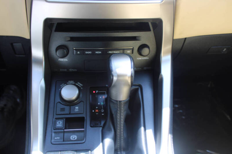 2015 Lexus NX 200t