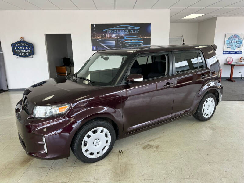 2013 Scion xB for sale at Used Car Outlet in Bloomington IL