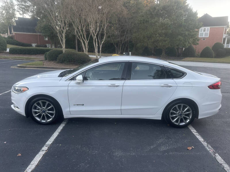 2017 Ford Fusion Hybrid SE