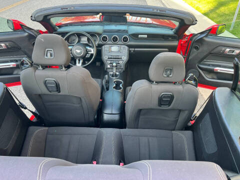 2019 Ford Mustang EcoBoost