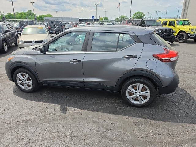 2020 Nissan Kicks S