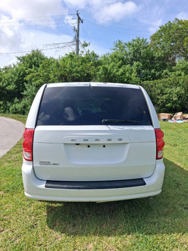 2017 Dodge Grand Caravan SE