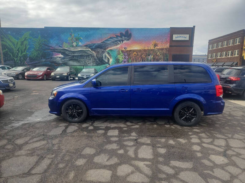 2019 Dodge Grand Caravan for sale at RIVERSIDE AUTO SALES in Sioux City IA
