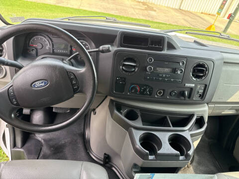 2011 Ford E-Series E-250