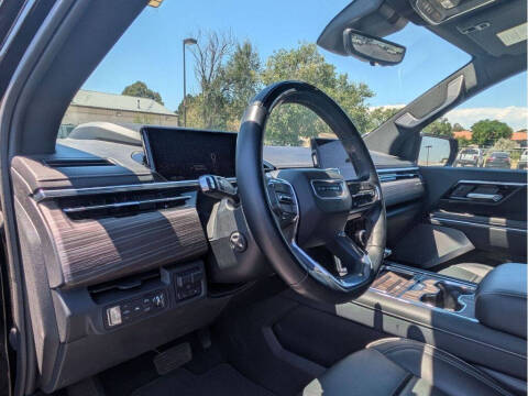 2025 GMC Sierra EV Denali