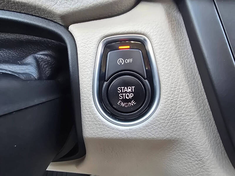 2012 BMW 3 Series 328i