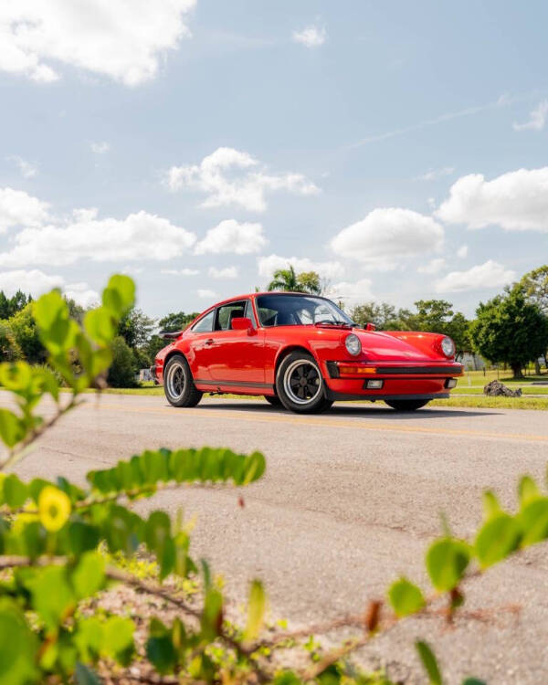 1986 Porsche 911 Carrera