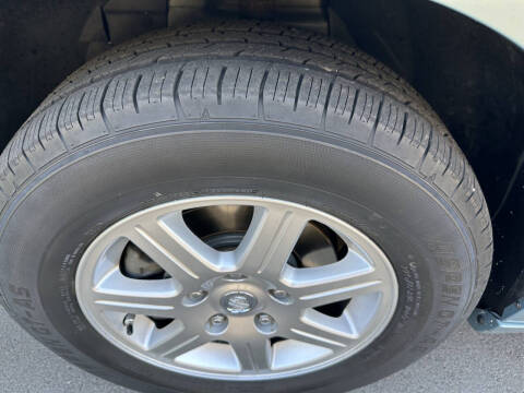 2010 Chrysler Town and Country Touring