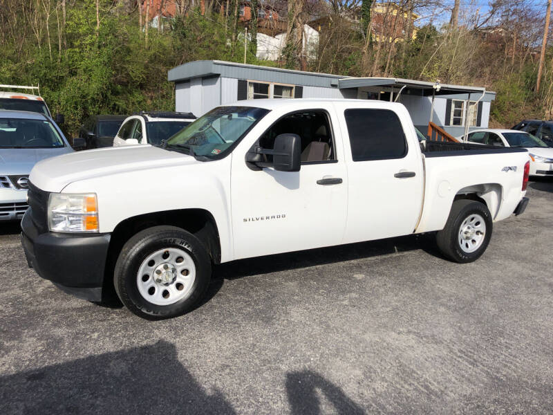 2013 Chevrolet Silverado 1500 for sale at J & J Autoville Inc. in Roanoke VA