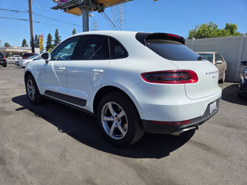2018 Porsche Macan