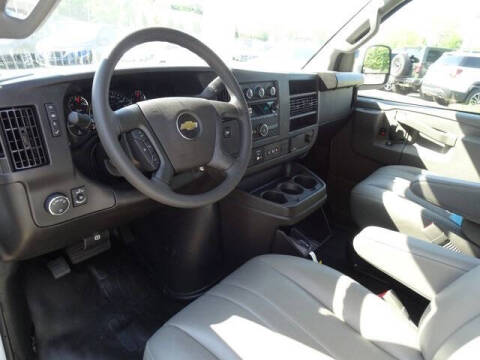 2024 Chevrolet Express LS 3500