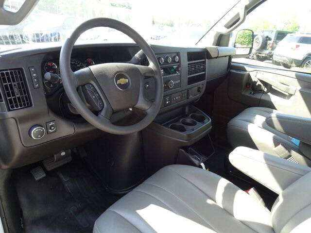 2024 Chevrolet Express LS 3500