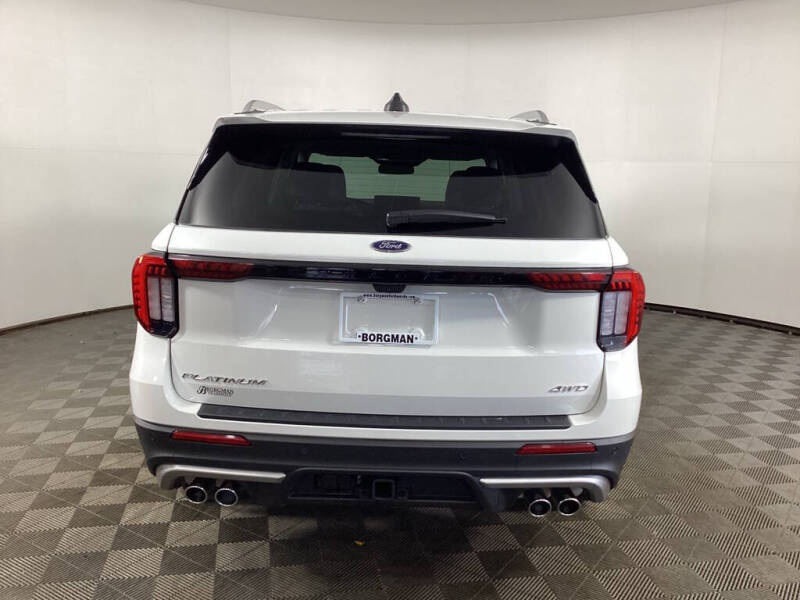 2025 Ford Explorer Platinum