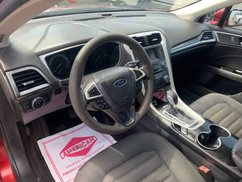 2015 Ford Fusion SE
