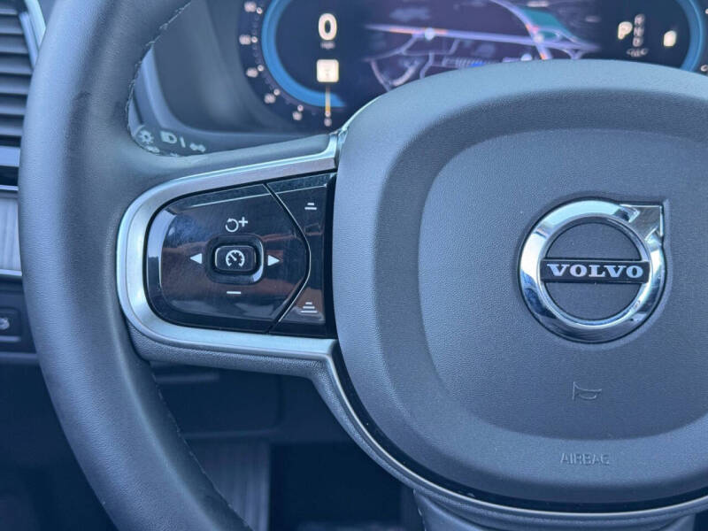2024 Volvo XC90 B6 Ultimate Bright Theme 7P