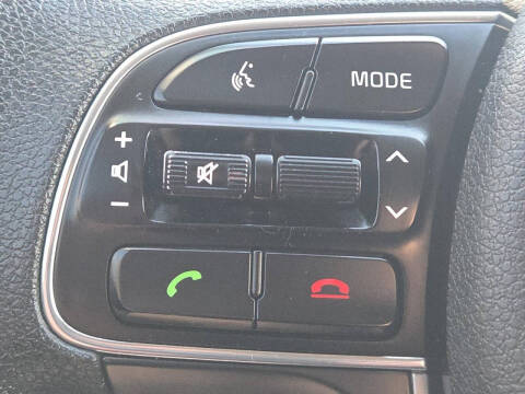 2018 Kia Niro LX