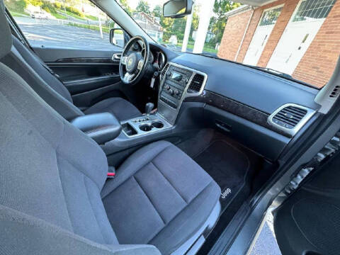 2012 Jeep Grand Cherokee Laredo