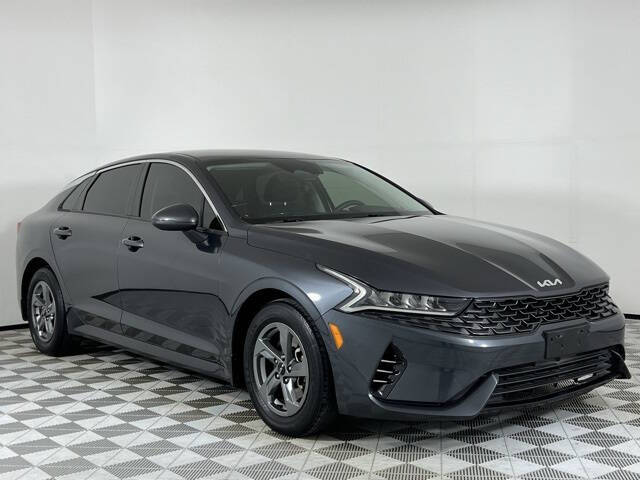 2022 Kia K5 LXS's photo