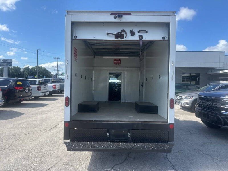 2022 Ford Transit