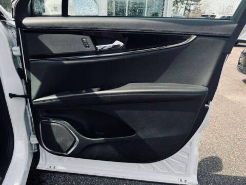 2023 Lincoln Nautilus Standard