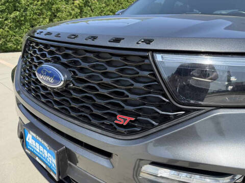 2020 Ford Explorer ST