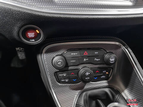 2016 Dodge Challenger SRT Hellcat