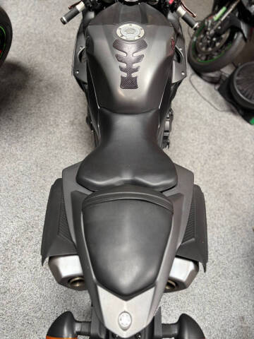 2013 Yamaha YZF-R1