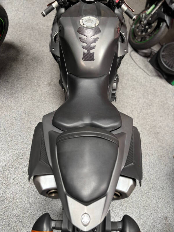 2013 Yamaha YZF-R1