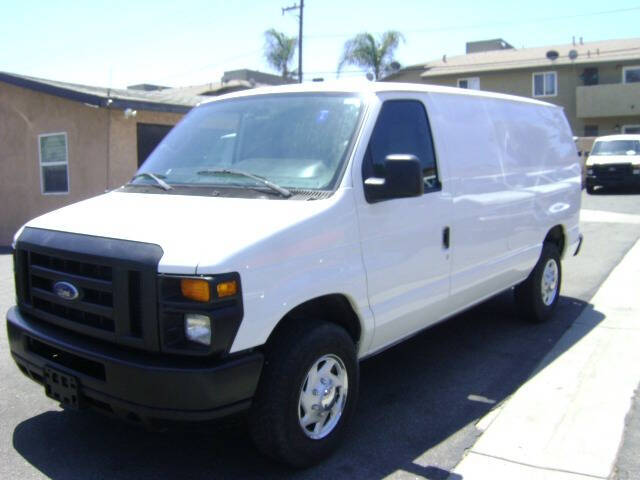 2011 Ford E-Series E-350 SD