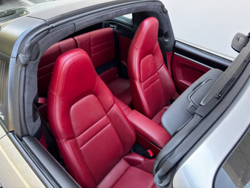 2021 Porsche 911 Targa 4S