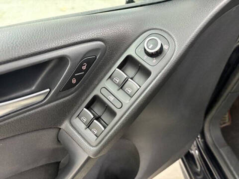 2013 Volkswagen GTI Base PZEV