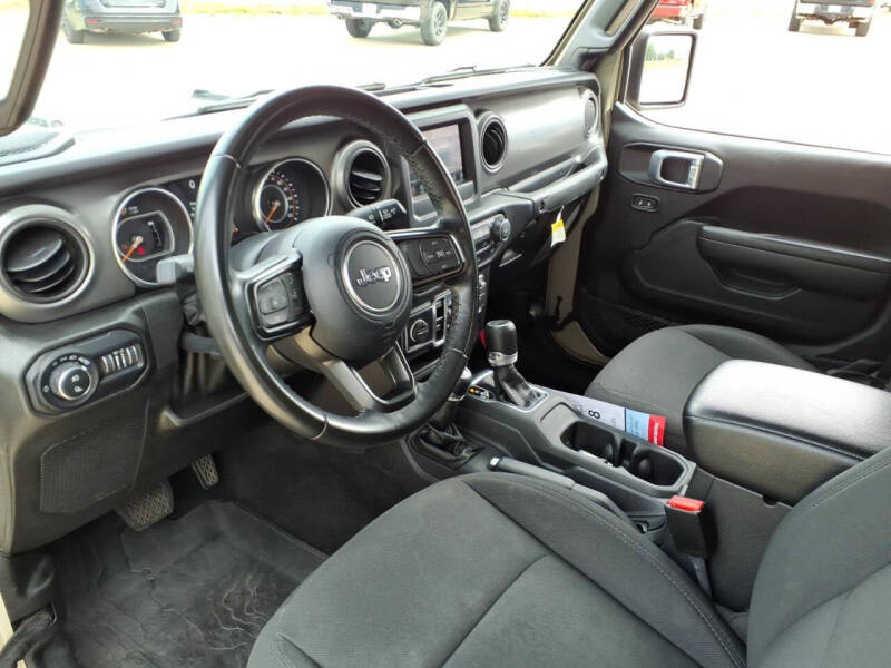 2022 Jeep Gladiator Willys
