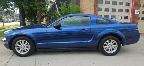 2008 Ford Mustang V6 Deluxe