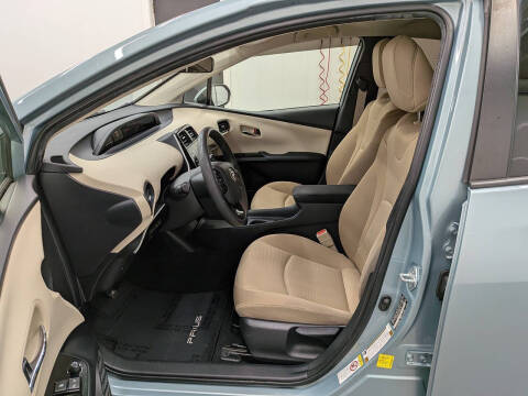 2021 Toyota Prius LE AWD-e