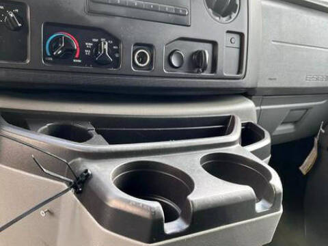 2010 Ford E-Series E-250