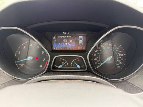 2010 Ford Focus SES